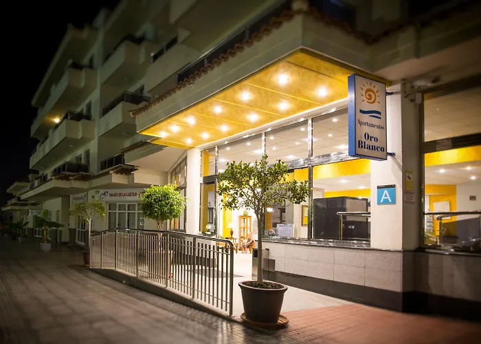Self catering: Apartamentos Oro Blanco