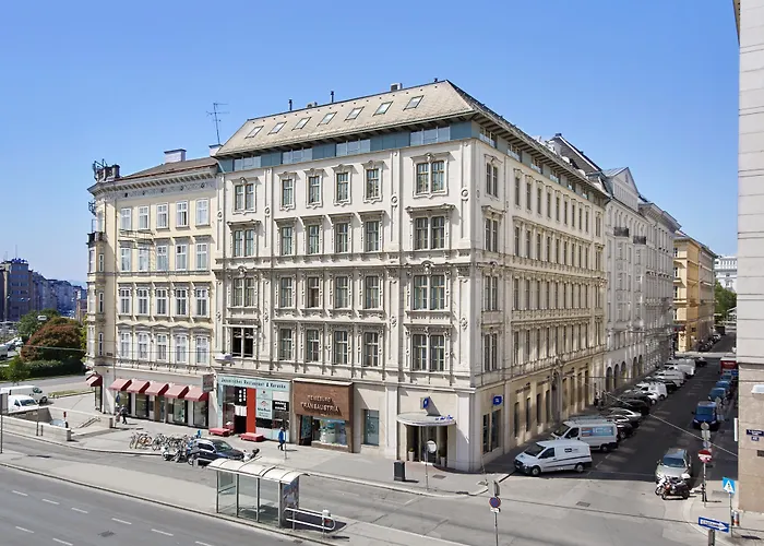 Hotel cerca del colegio: Living Hotel An Der Oper