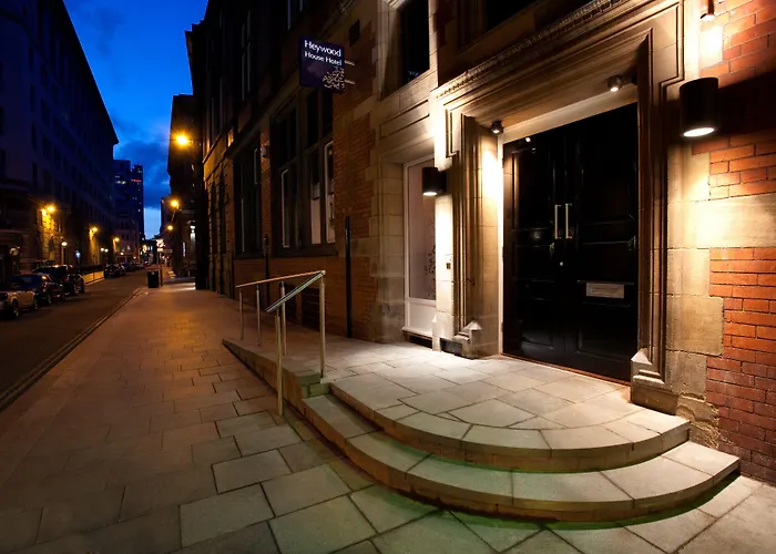 Central hotel: Heywood House Hotel, BW Signature Collection