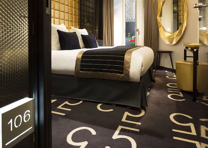 Luxury hotel only: Platine Hotel