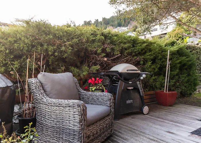 B&B only: Balmoral Lodge