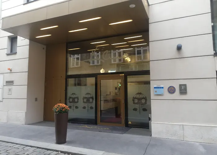 Luxury hotel only: Alma Boutique-Hotel