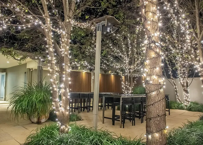 Self catering: Royal Hotel Randwick