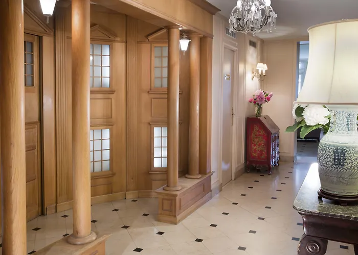 Family Hotel: Hotel Du Danube Saint Germain