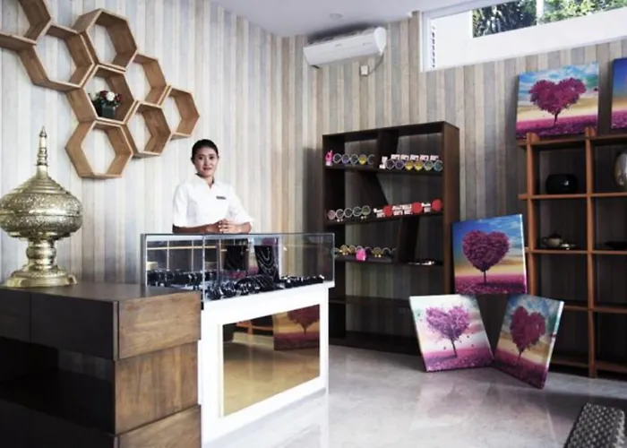 Hotel with view: Merchant Art Boutique Hotel