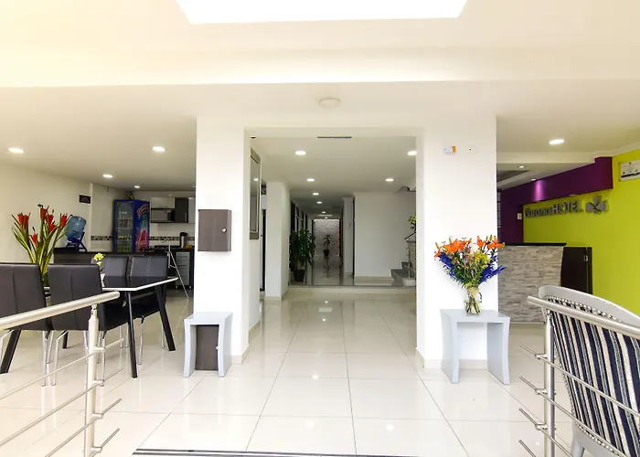 Cheap hotel: Hotel Burana