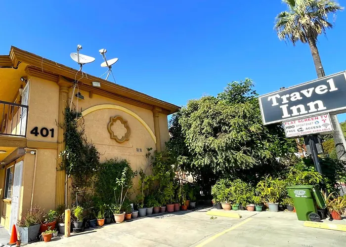 Hotel with view: Travel Inn Downtown La