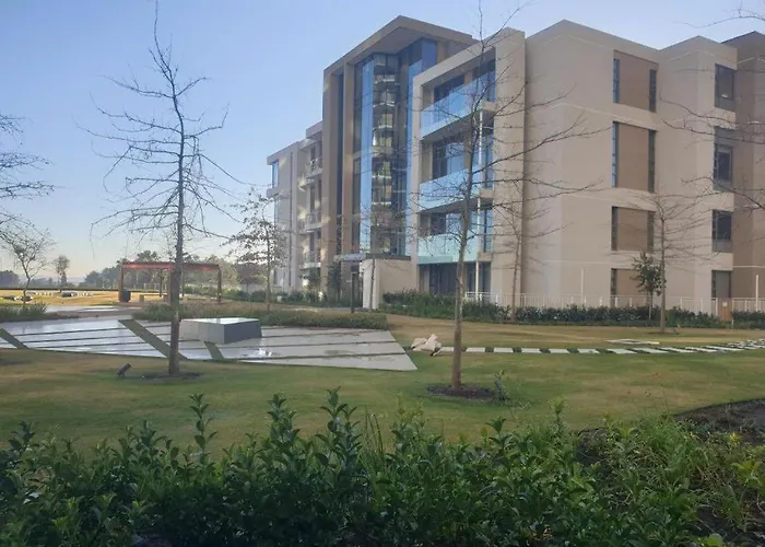 Vacation rental: Menlyn Maine Apartments