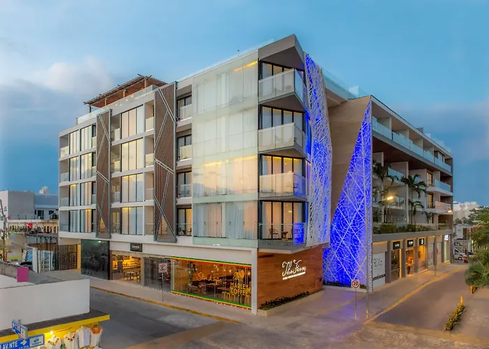 Pet Friendly hotel: The Fives Downtown Hotel & Residences, Curio Collection By Hilton