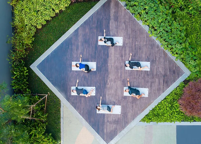 Luxury hotel only: Hotel Nikko Bangkok