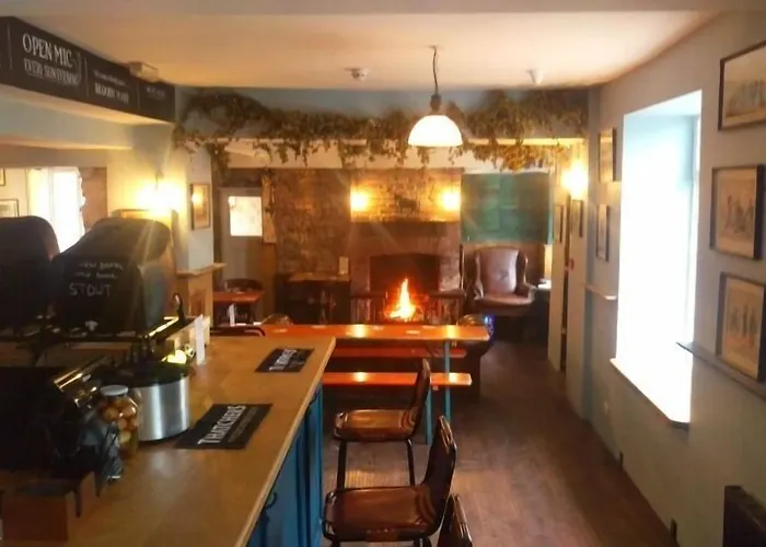 Apartment: The Dark Horse Pub