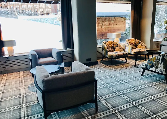 Hotel with view: Grand Hotel Courchevel 1850