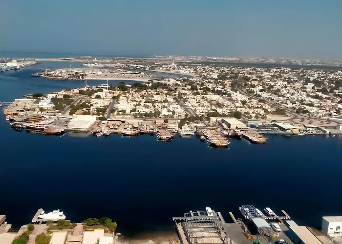 Guest house: Al Khor Tower Apartment