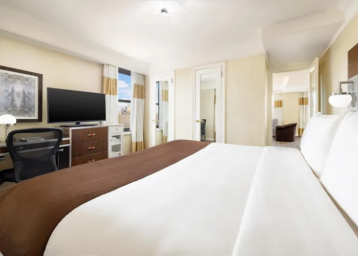 Family Hotel: New Yorker By Lotte Hotels