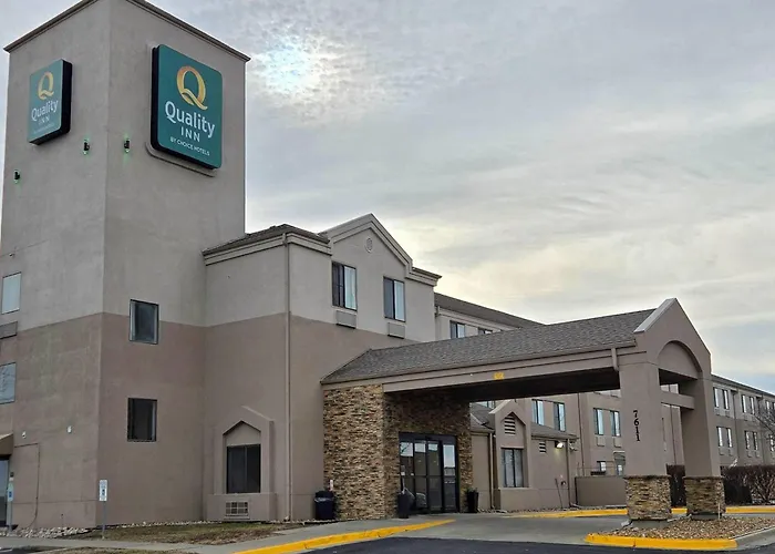 Resort: Quality Inn By Choice Hotels Kansas City International Airport