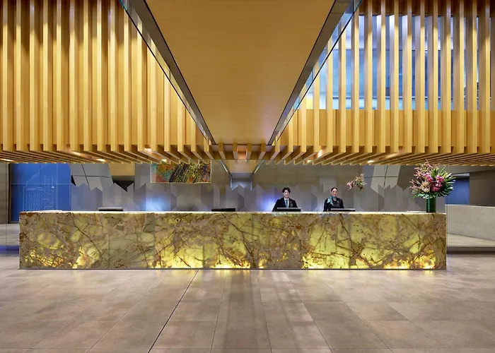 Pet Friendly hotel: Meriton Suites World Tower, Sydney