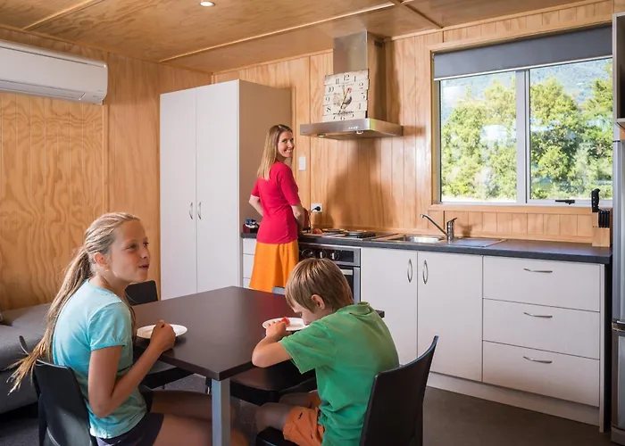 Jacuzzi hotel: Fox Glacier Top 10 Holiday Park & Motels