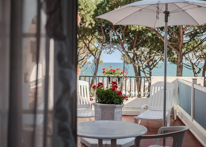 Hôtel avec piscine: Agora Park Hotel