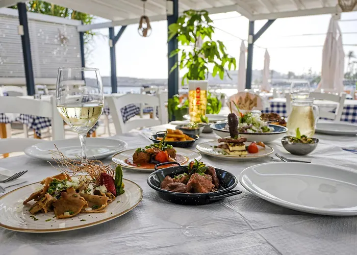 Luxe hotel: Chrysomare Beach Hotel & Resort
