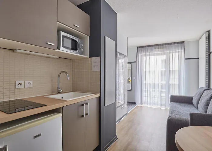 Hôtel Ping Pong: Appart Hotel Odalys City Toulouse Blagnac Aéroport