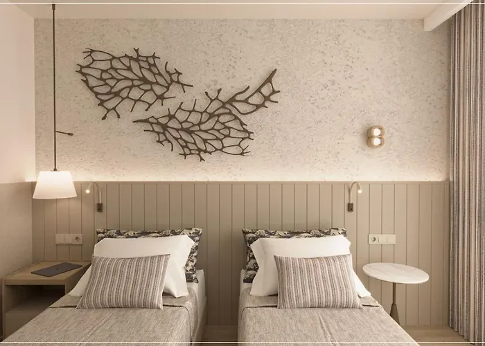 Ping Pong hotel: Golden Lotus Hotel