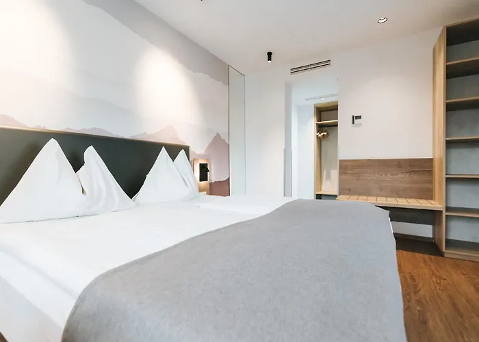 Gastenverblijf: Hotel Restaurant Auerhahn