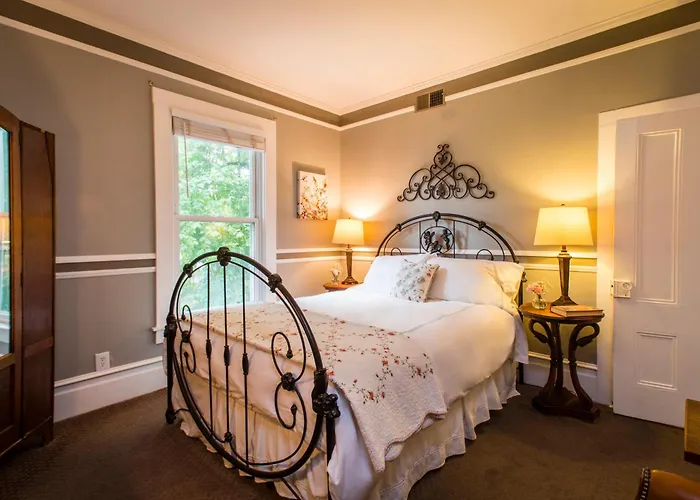 B&B only: Inn St Helena