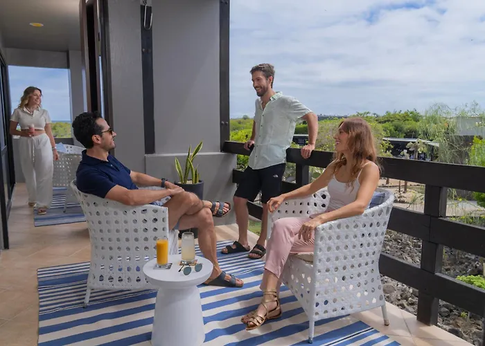 Hotel with pool: Finch Bay Galapagos Hotel