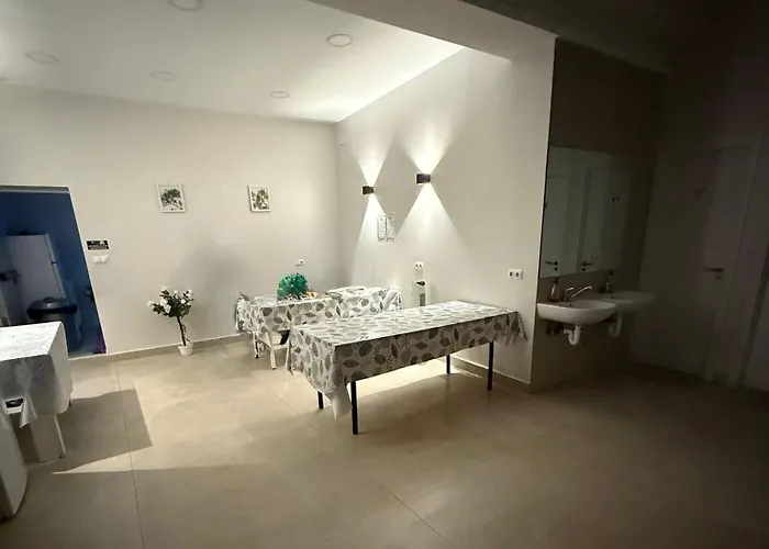 Hotel cerca del colegio: Hostel Oasis