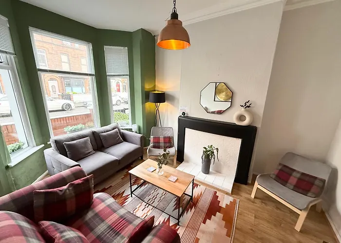 Pet Friendly hotel: Classic Victorian Haven For Your Belfast Escape