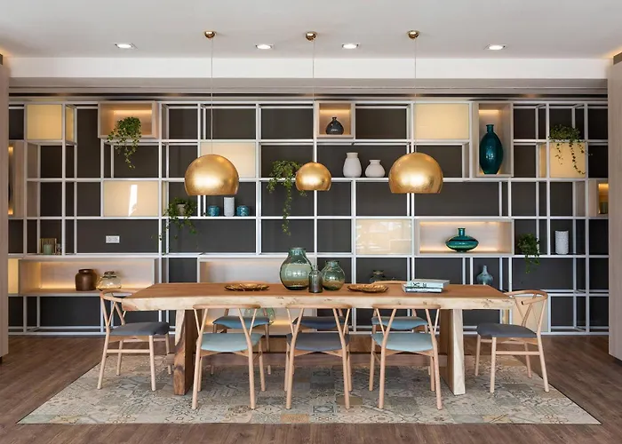 Luxury hotel only: Hotel Cadiz Paseo Del Mar Affiliated By Melia