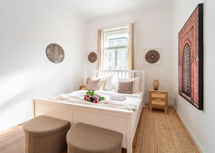 Hotel near College: Celine Prague Hostel