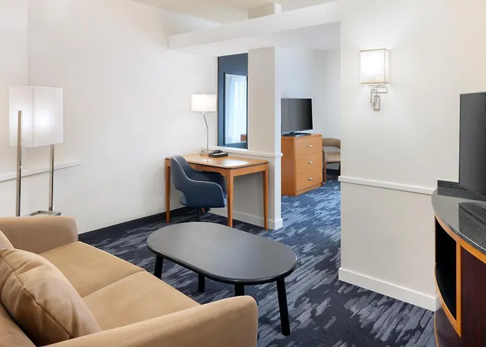 Fairfield Inn And Suites Columbus Polaris