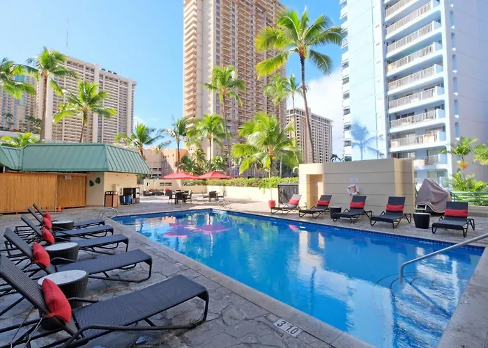 3 star hotel: Ramada Plaza By Wyndham Waikiki