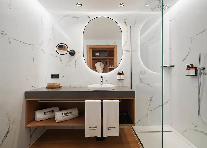Hotel familiar: Barceló Santa Cruz Contemporáneo