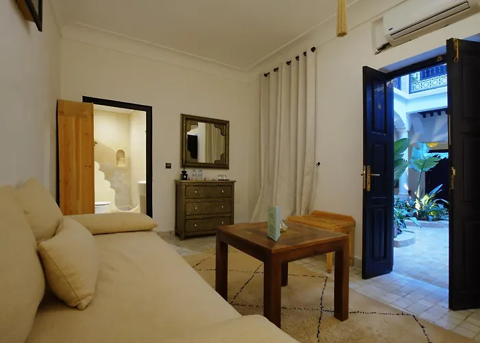 Hôtel de l'aéroport: Riad Bijoux Marrakech
