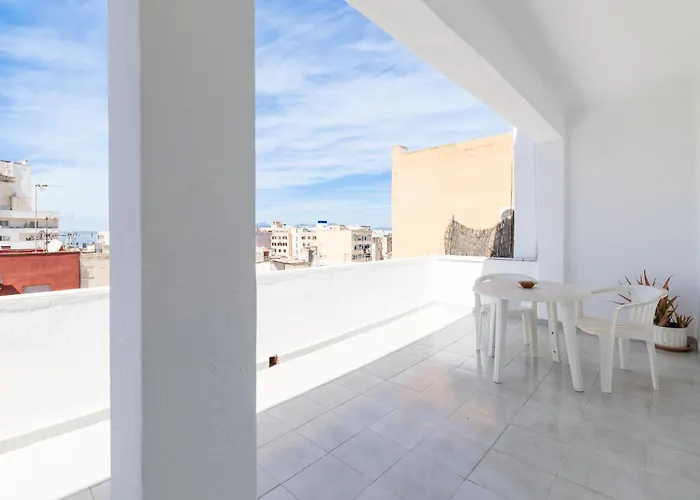 Hotel sulla spiaggia: Apartamentos Jorbar