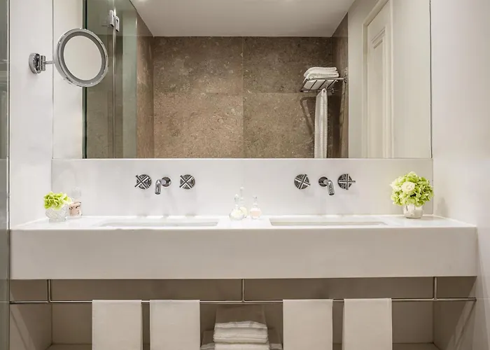 Family Hotel: Tivoli Avenida Liberdade Lisboa - A Leading Hotel Of The World