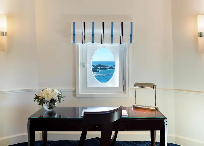 Hotel familiar: Hotel Du Palais Biarritz, In The Unbound Collection By Hyatt
