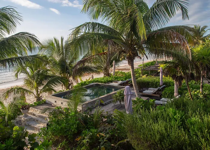 Family Hotel: Playa Esperanza Tulum
