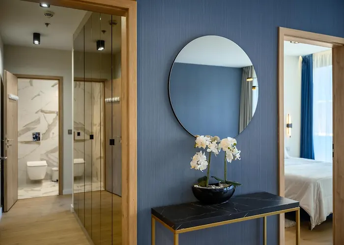 Familiehotel: Emerald Downtown Luxury Suites By Continental Group