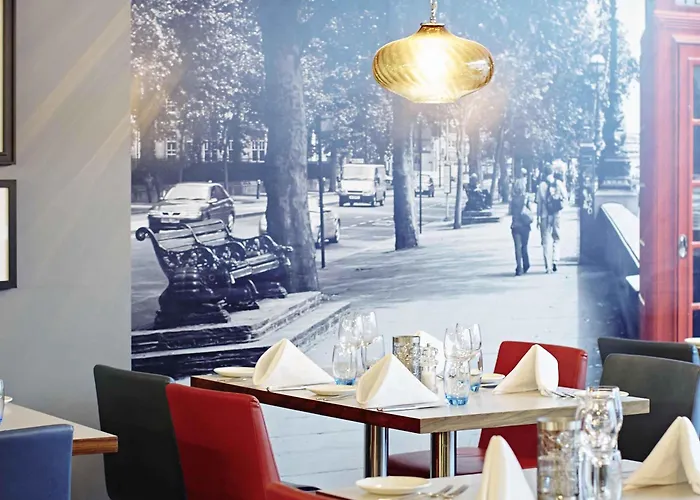 5 star hotel: Novotel London Waterloo