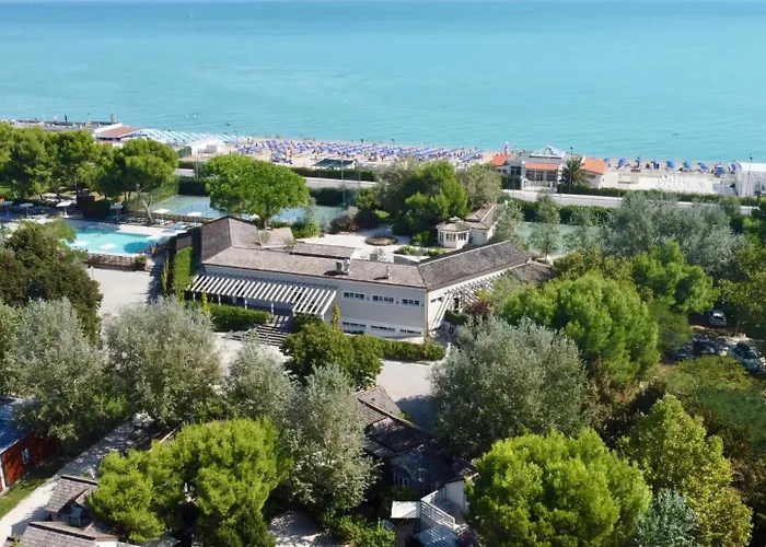 Hotel con tennis: Conero Azzurro