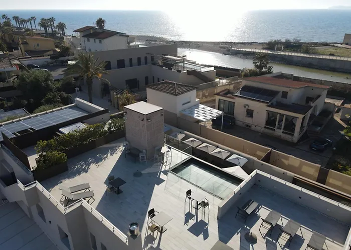 Resort: Giafra Luxury Rooms