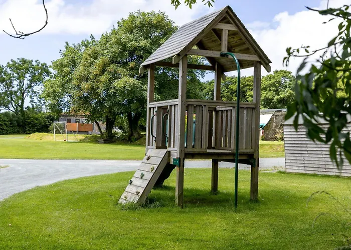 Villa: East Thorne Glamping