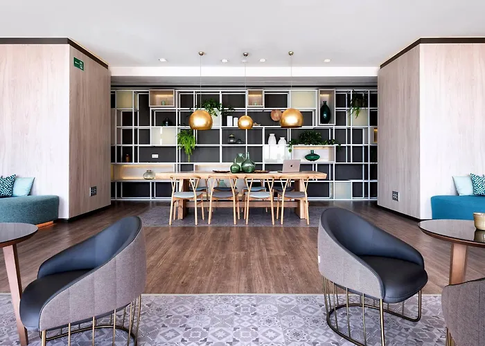Luxury hotel only: Hotel Cadiz Paseo Del Mar Affiliated By Melia