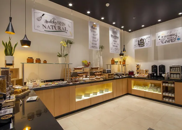 Pet Friendly hotel: Ibis Quito