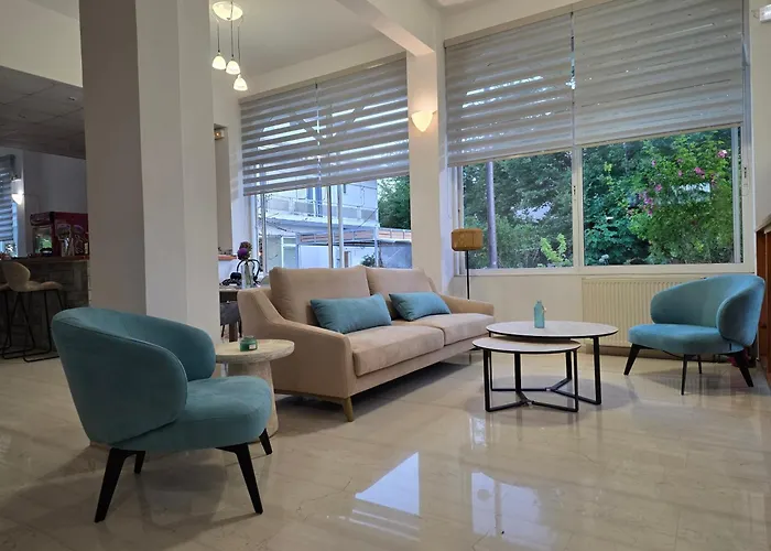 Familiehotel: Avra Beach Hotel