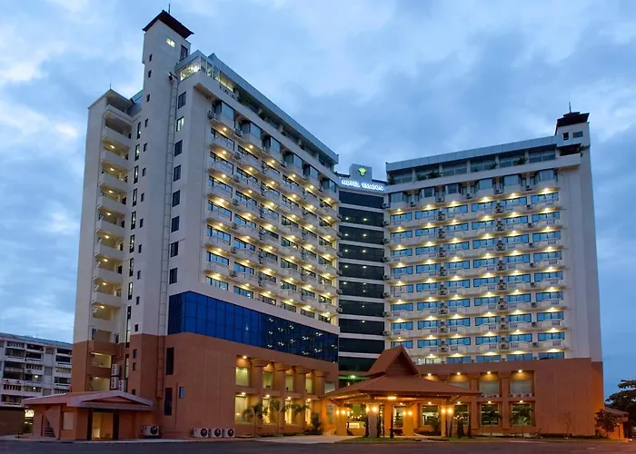 Luxury hotel only: Hotel Yangon