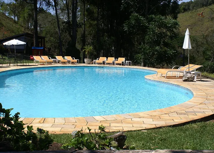 Pousada com piscina: Hotel Fazenda São Francisco